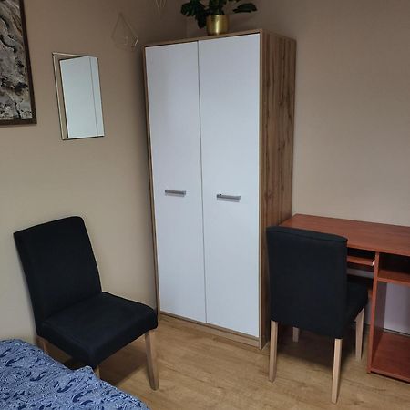 Hostel Gliwice Centrum Parking 외부 사진