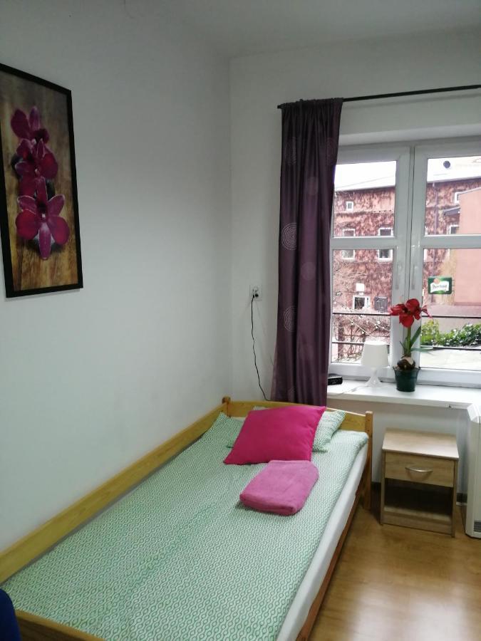 Hostel Gliwice Centrum Parking 외부 사진