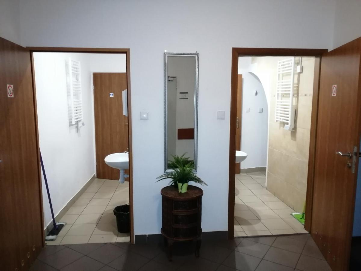 Hostel Gliwice Centrum Parking 외부 사진