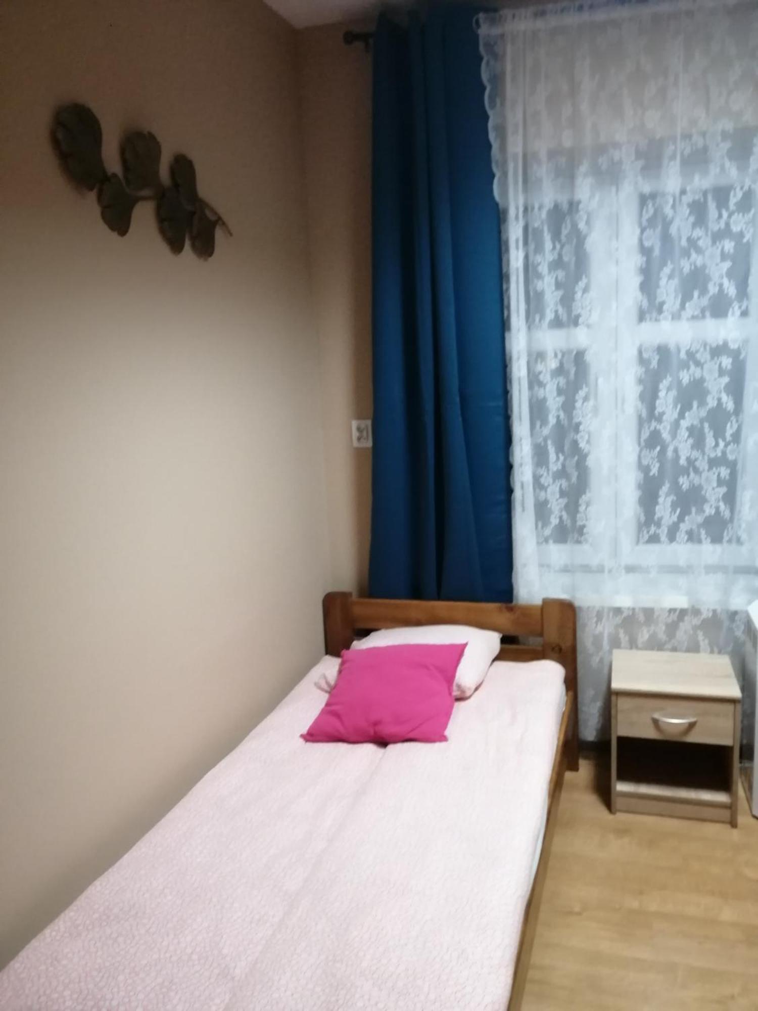 Hostel Gliwice Centrum Parking 객실 사진