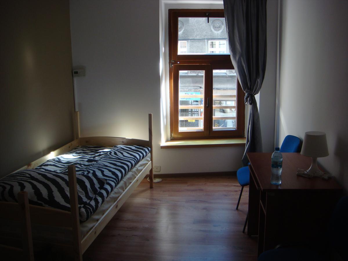 Hostel Gliwice Centrum Parking 외부 사진
