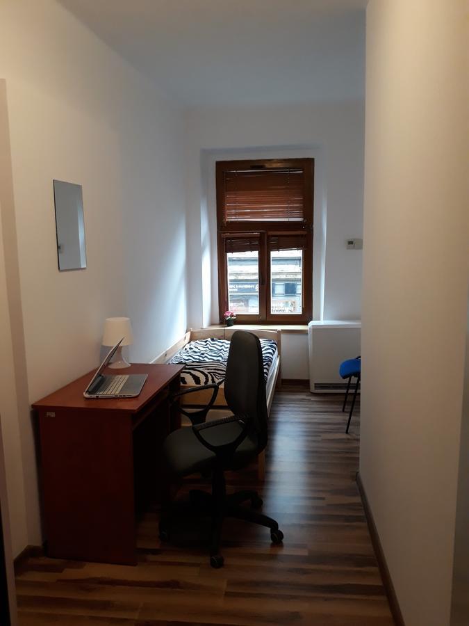 Hostel Gliwice Centrum Parking 외부 사진