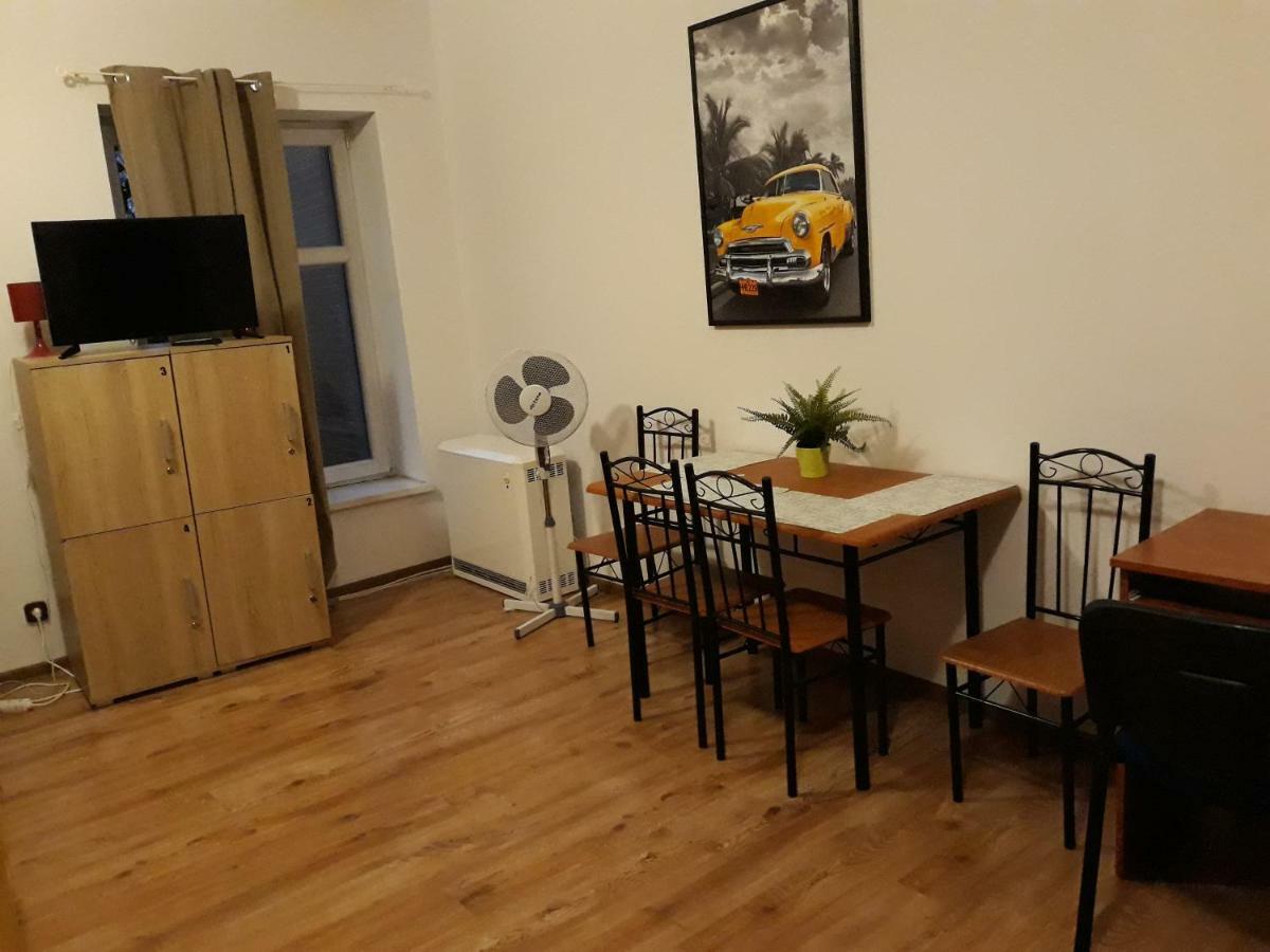 Hostel Gliwice Centrum Parking 외부 사진